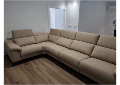 27e9ef95 e603 46a1 93ab 03959800ca1e