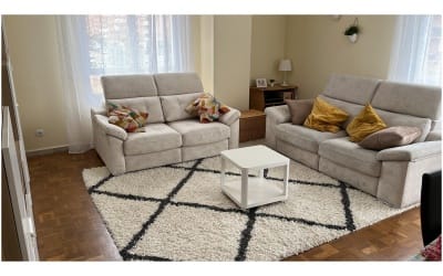 Casos de éxito en transformaciones de espacios con muebles a medida: Sofás modernos, decoración de interiores y mobiliario exclusivo